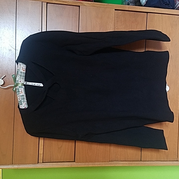 Cozy Black Knit Sweater with Beautiful Neck Detail - Picture 2 of 4